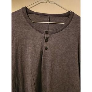 lululemon athletica Men's Long Sleeve Henley in Heathered Grey